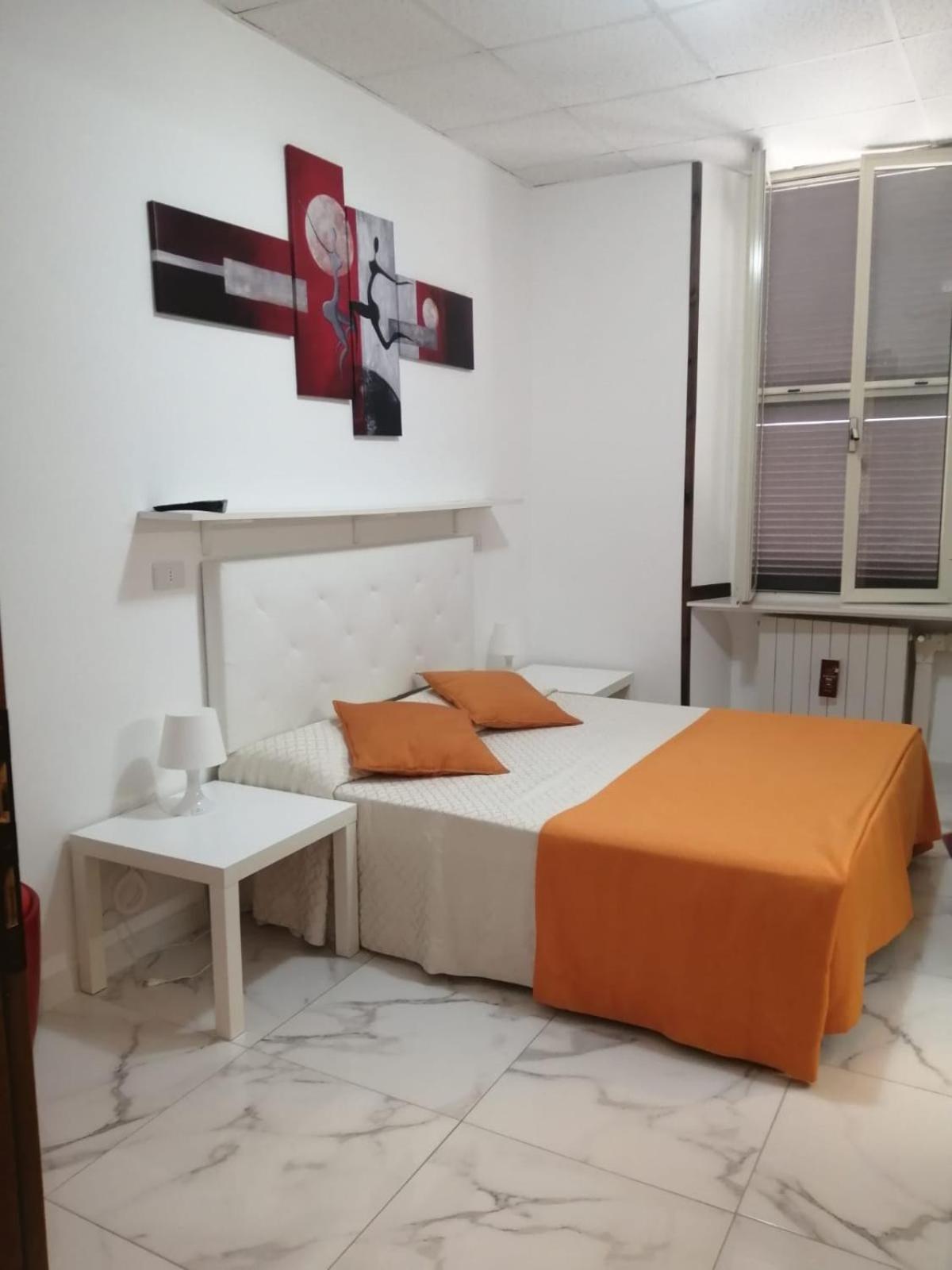 צ'יוויטווקיה Albergo Ollolai מראה חיצוני תמונה
